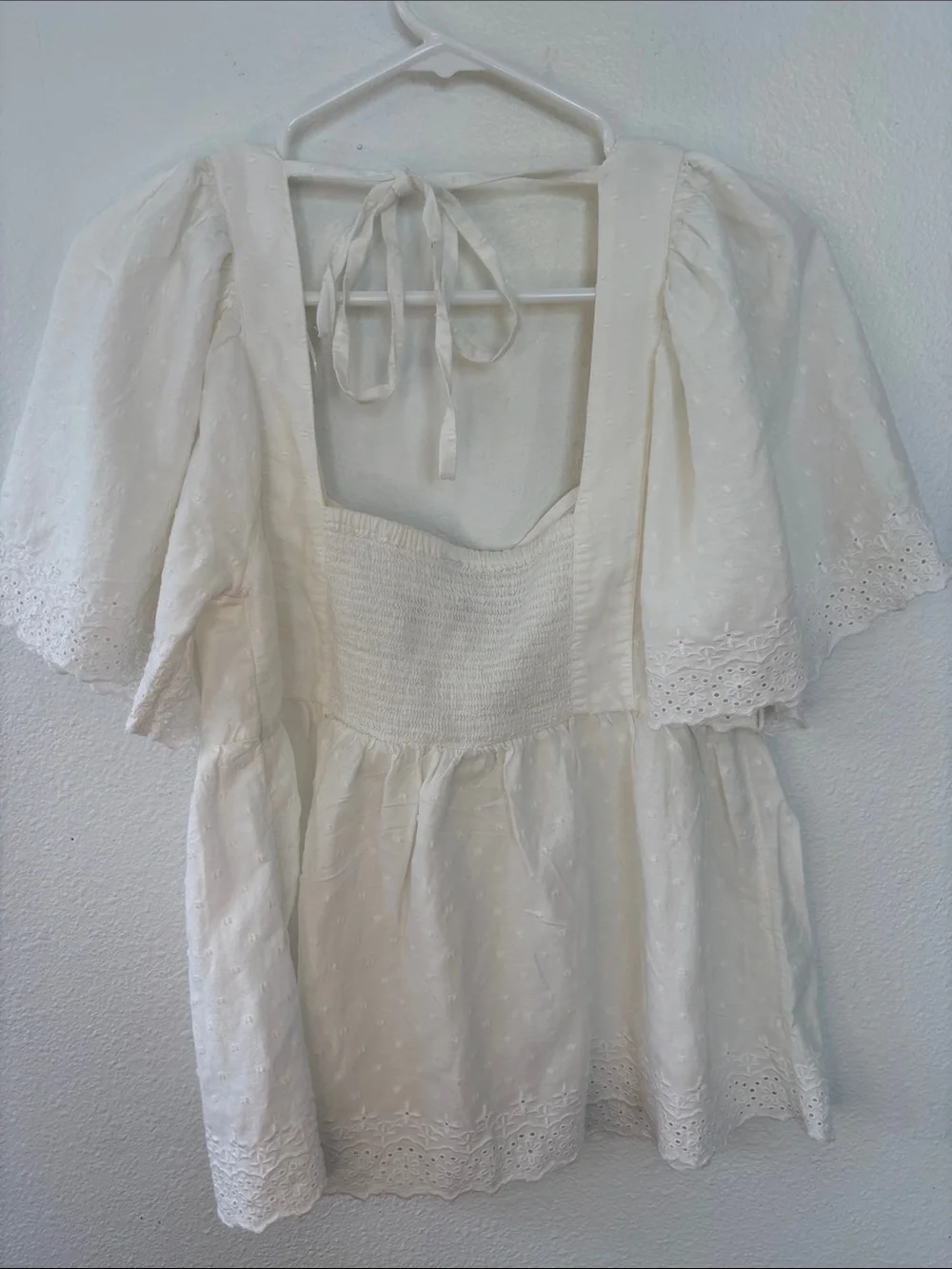 Old Navy Cream Eyelet Embroidered Square-Neck Blouse